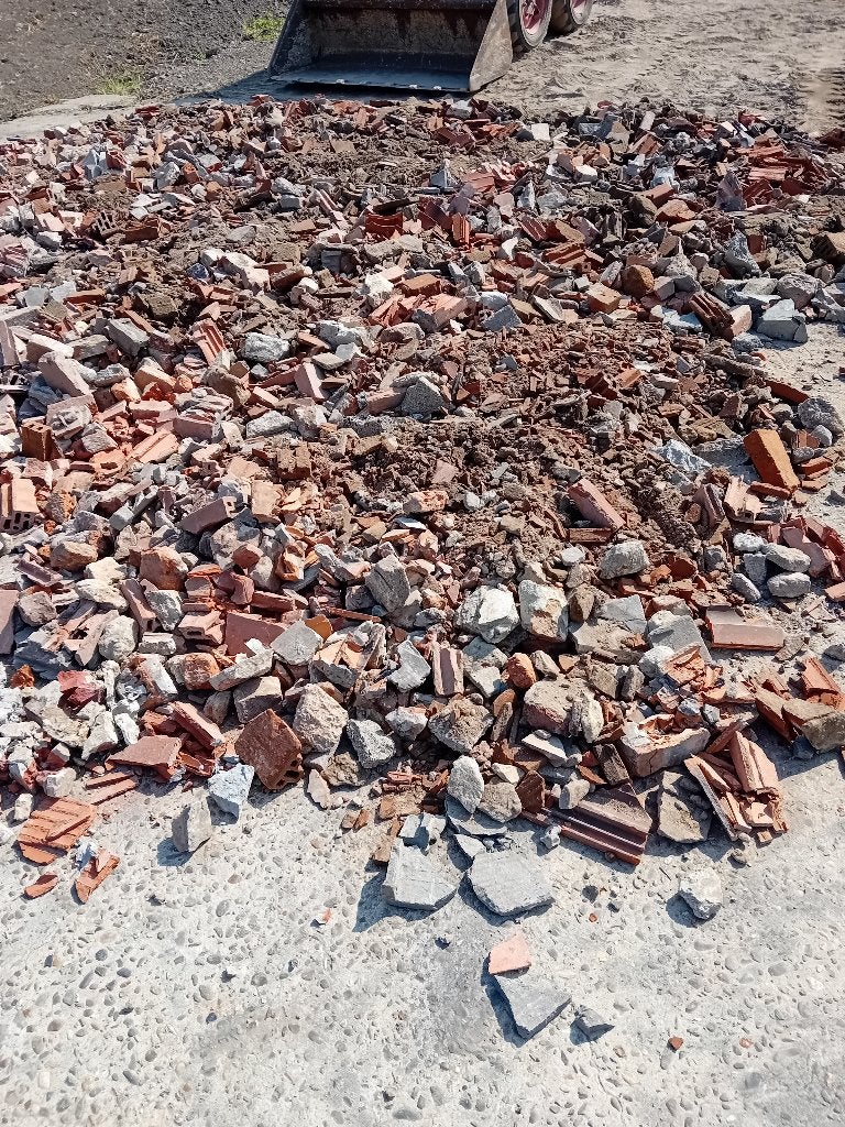 36TON BRIQUALLION GRATUIT  + CHARGÉE GRATUITEMENT, Jardin & Terrasse, Enlèvement, Utilisé, Autres types