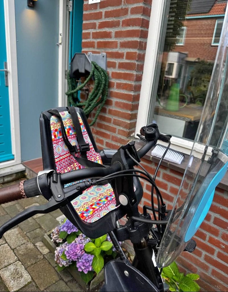 Siège vélo avant Bobike Mini avec pare-brise, Vélos & Vélomoteurs, Siège avant, 0 à 18 kg, Repose-pieds, Comme neuf