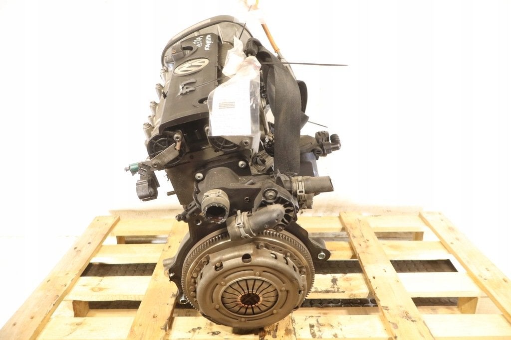 Moteur CGGA Nu SKODA GOLF VW OCTAVIA, Envoi, Utilisé, Daihatsu