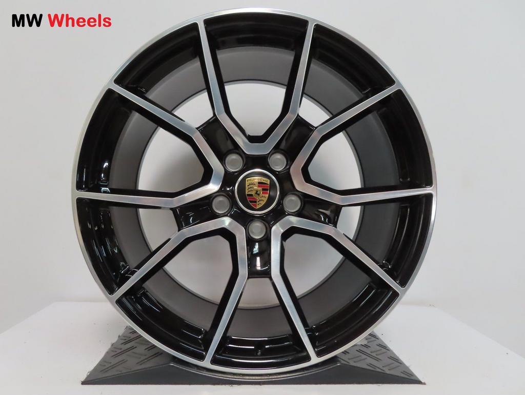 Originele Porsche Taycan 21 inch velgen RS Spyder bi color, Gebruikt, Velg(en), -, -