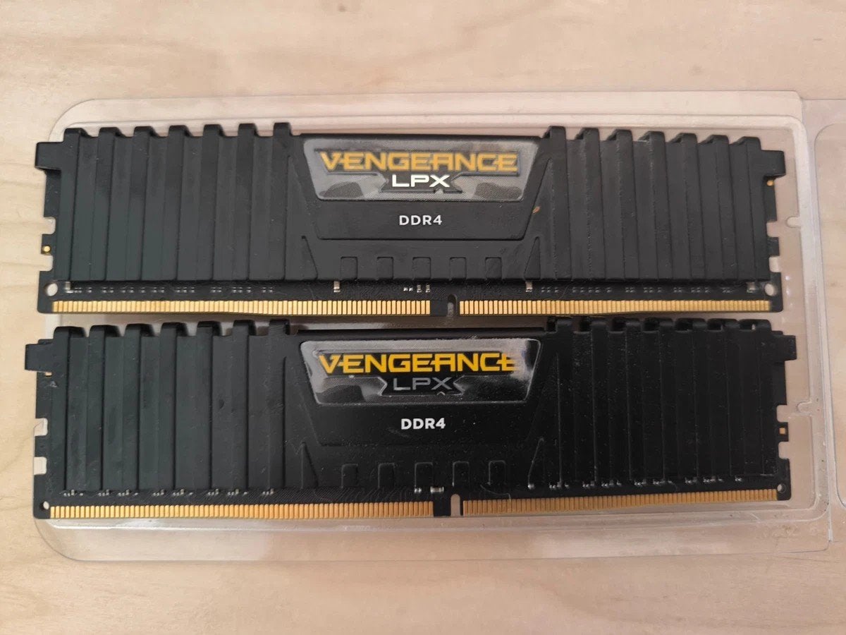 32Go DDR4 3600 mhz Corsaire Vengeance, DDR4