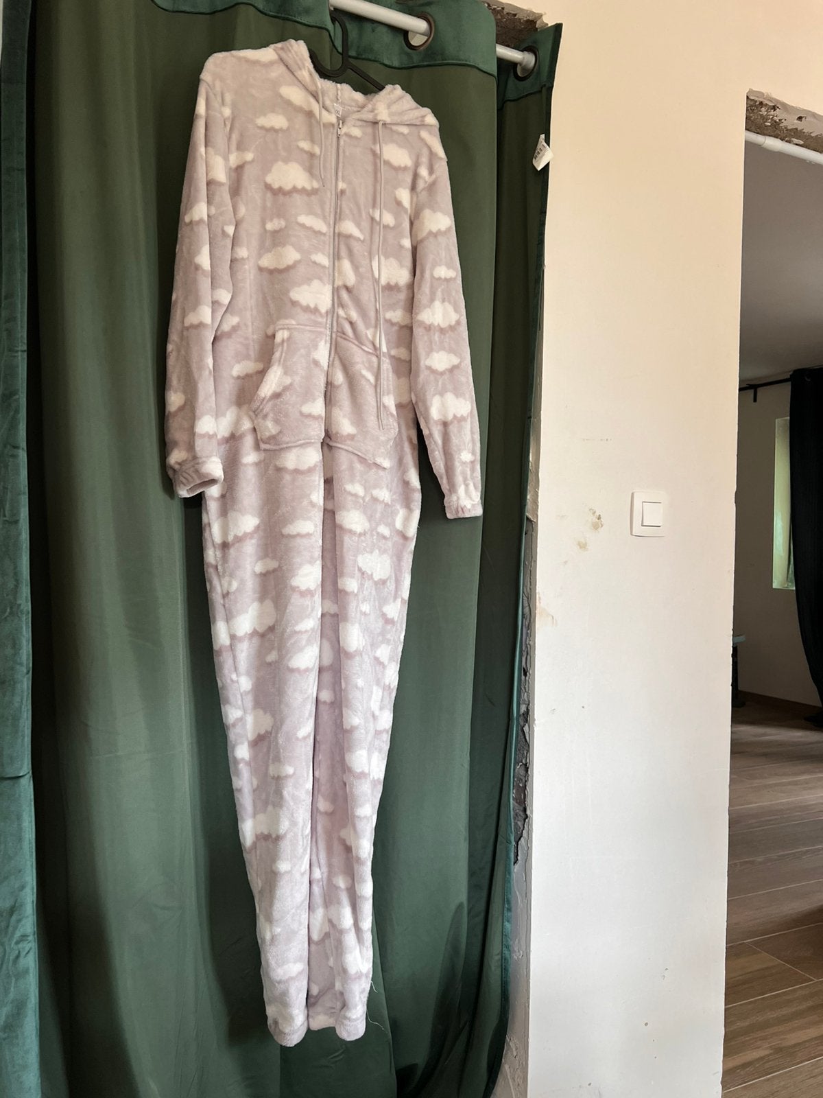 Onesie dames | L/XL, Kleding | Dames, Homewear, Ophalen of Verzenden, Gedragen, Maat 42/44 (L), Grijs