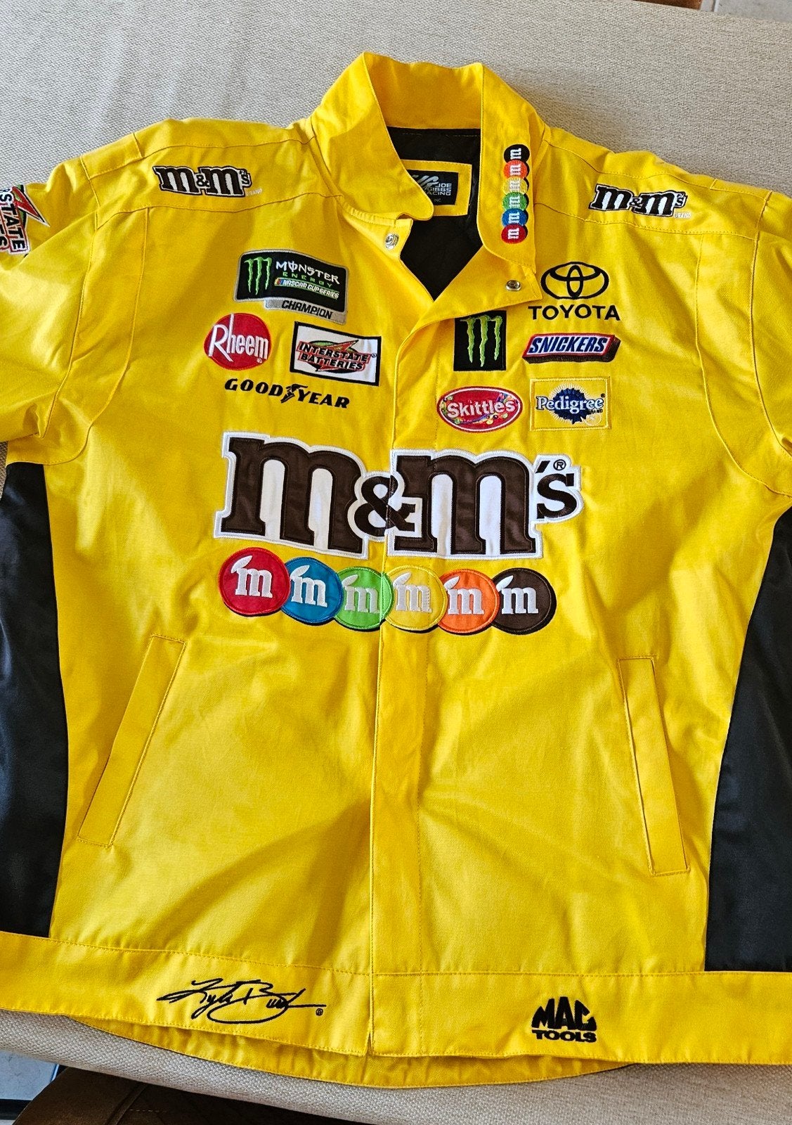 Blousons Nascar M&M's