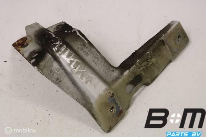 Spatscherm steun LV (bestuurderskant) VW Golf 4 Variant 1999, Gebruikt