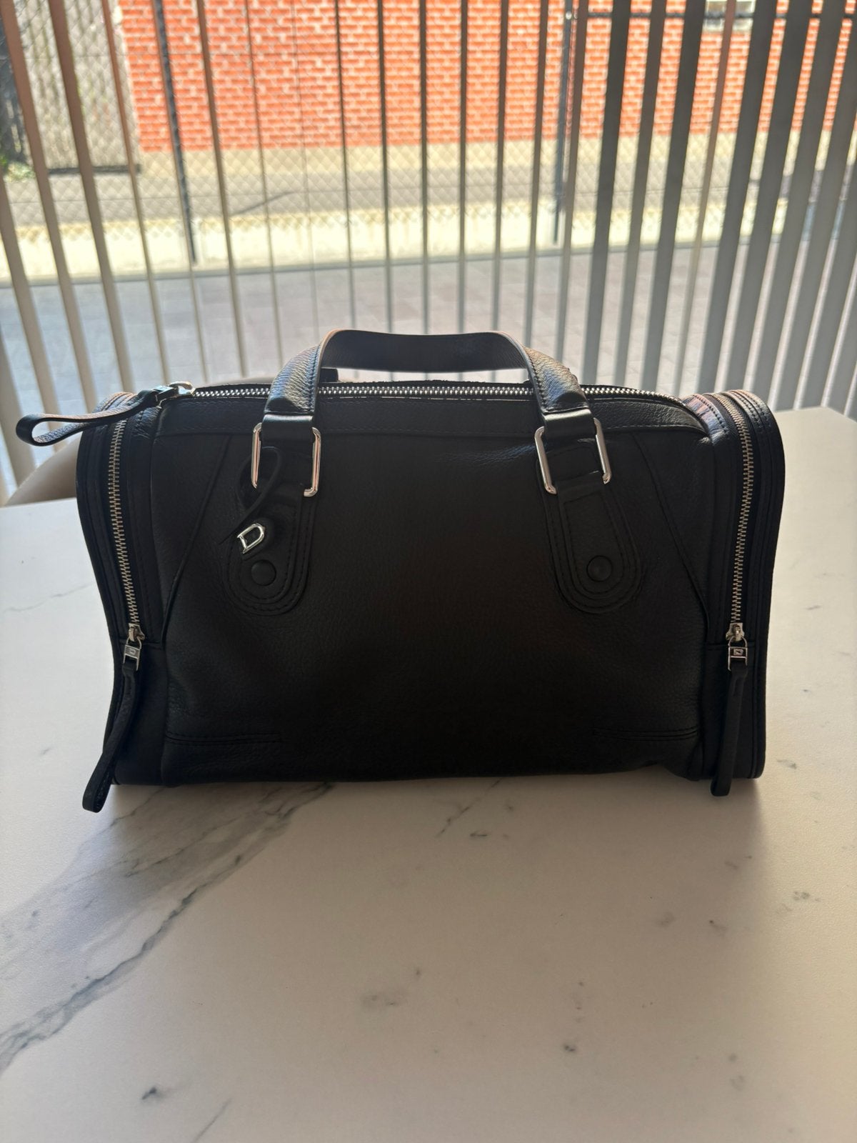 Prachtige Delvaux handtas, Enlèvement, Comme neuf, Noir, Sac à main