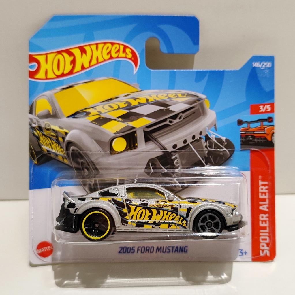 Hot Wheels 2005 Ford Mustang Spoiler Alert (2022), Hobby & Loisirs créatifs, Voitures miniatures | Échelles Autre, Enlèvement ou Envoi