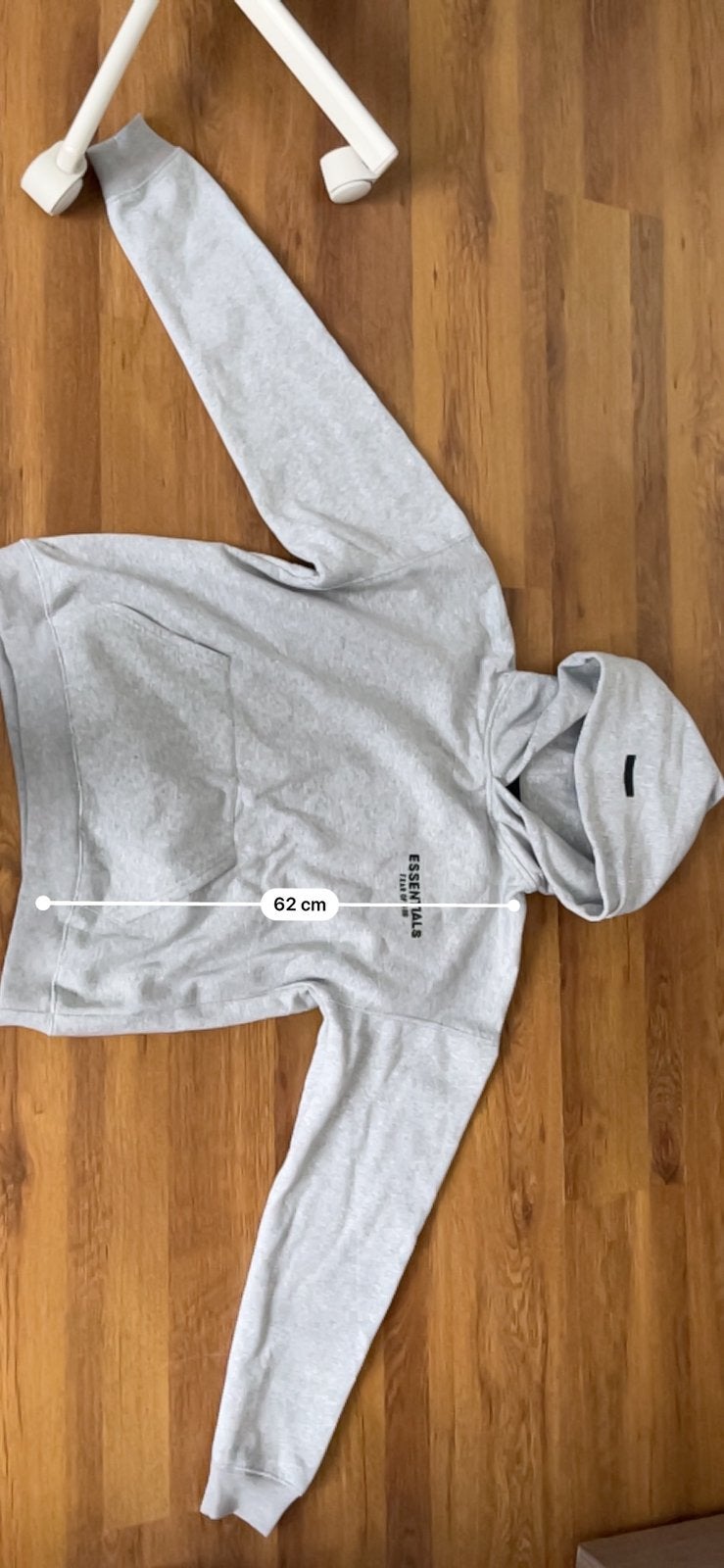 Sweat à capuche Essentials, Vêtements | Hommes, Enlèvement, Comme neuf, Taille 48/50 (M), Gris