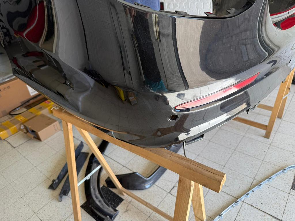 Pare-chocs arrière complet carbone Mercedes classe e w213, Autos : Pièces & Accessoires, Carrosserie & Tôlerie, Enlèvement