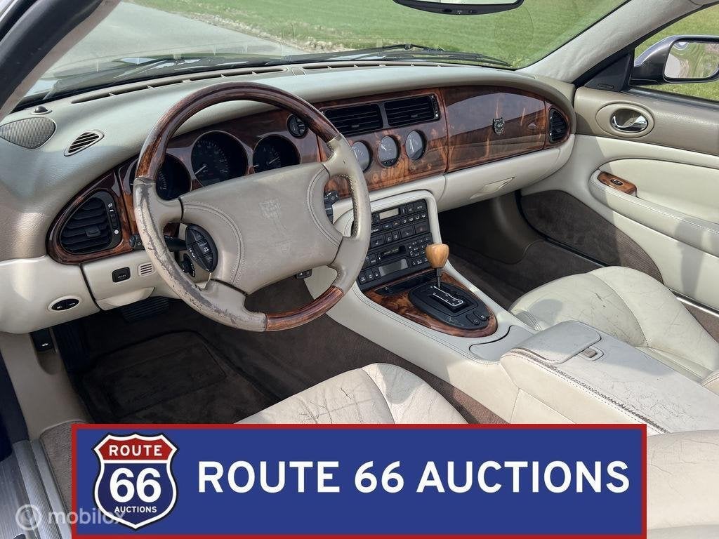 Jaguar XK8 | 1998 | Route 66 Auctions, Autos, Oldtimers & Ancêtres, Achat, Entreprise, Boîte manuelle, Autre carrosserie