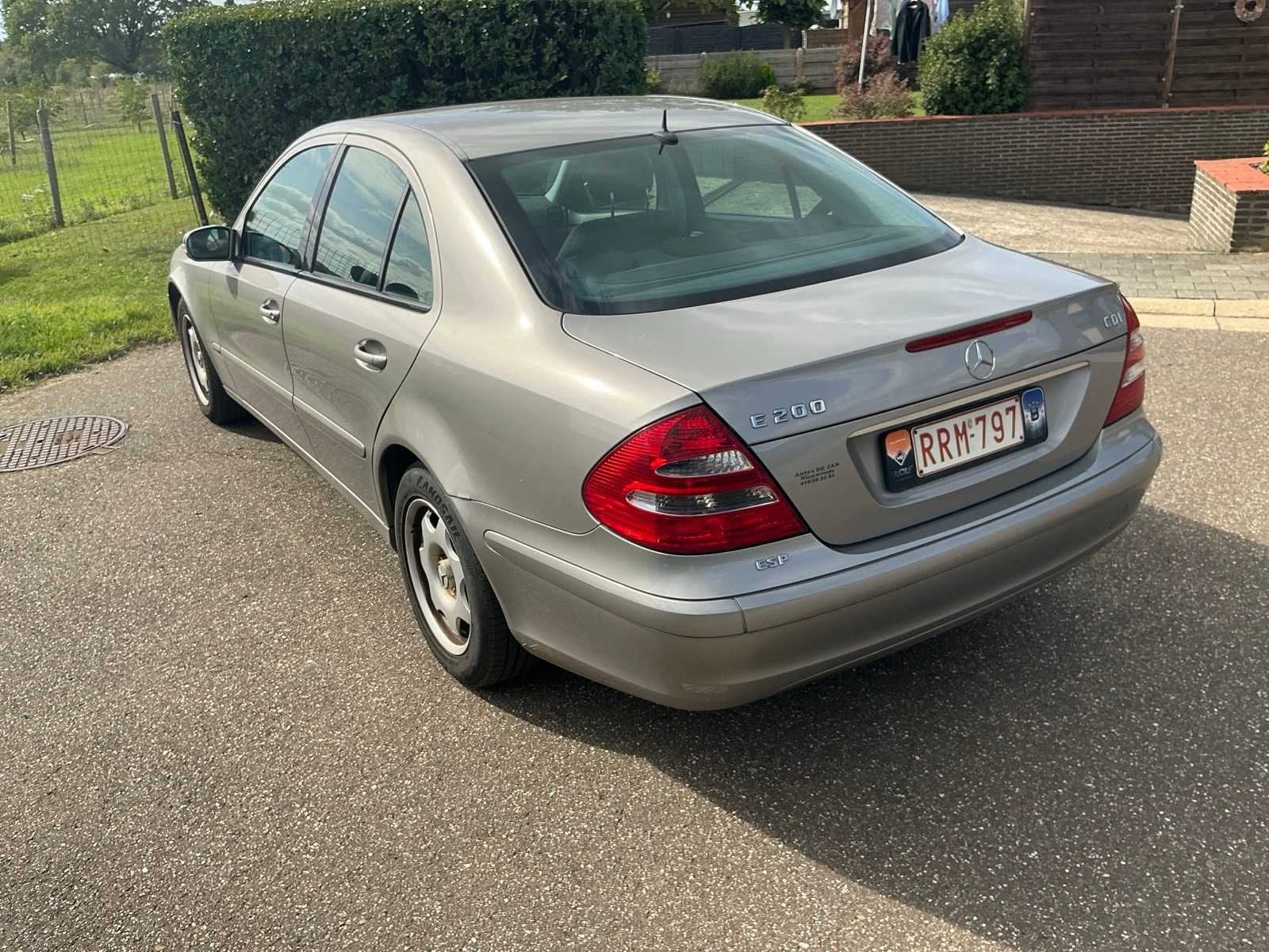 2004 Mercedes-Benz E200CDI Personenauto, Auto's, Gebruikt, Bedrijf, Te koop, Euro 3
