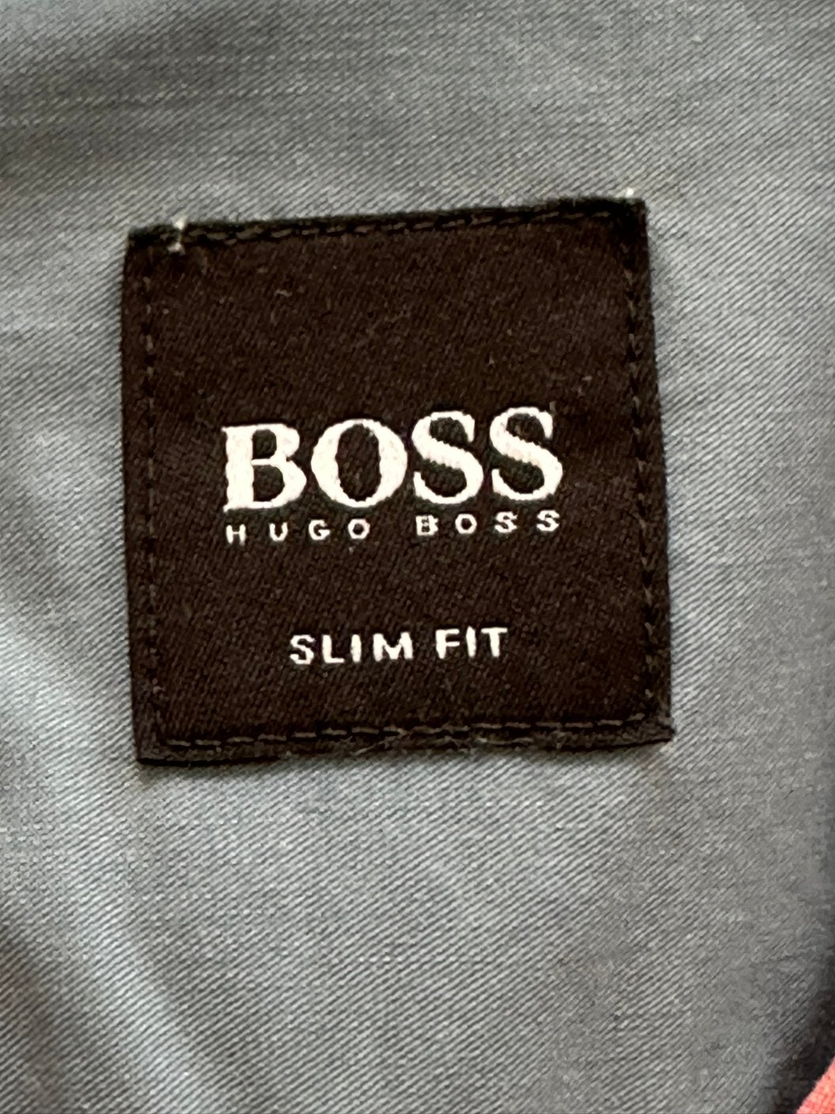 Exclusief geruit hemd Hugo Boss in perfecte staat, Ophalen of Verzenden, Zo goed als nieuw, Overige kleuren, Halswijdte 39/40 (M)