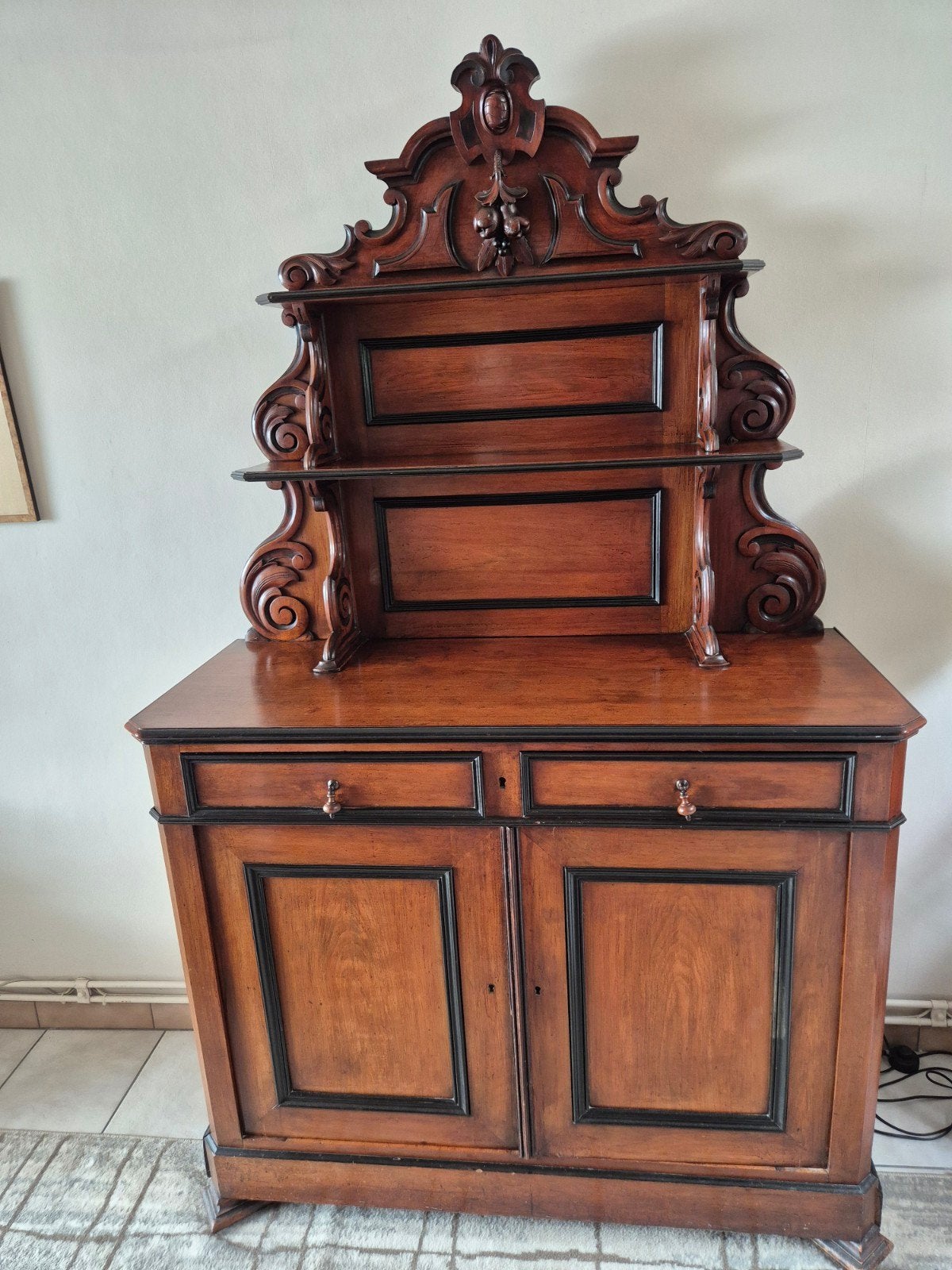 Antieke buffetkast' - bekijken/ophalen in Deinze, Maison & Meubles, 25 à 50 cm, 100 à 150 cm, Enlèvement, Utilisé