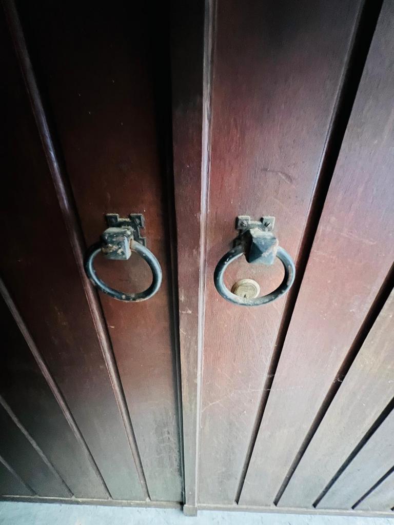 Portes de garage en chêne a donner, Bricolage & Construction, Châssis & Portes coulissantes, Enlèvement, Comme neuf
