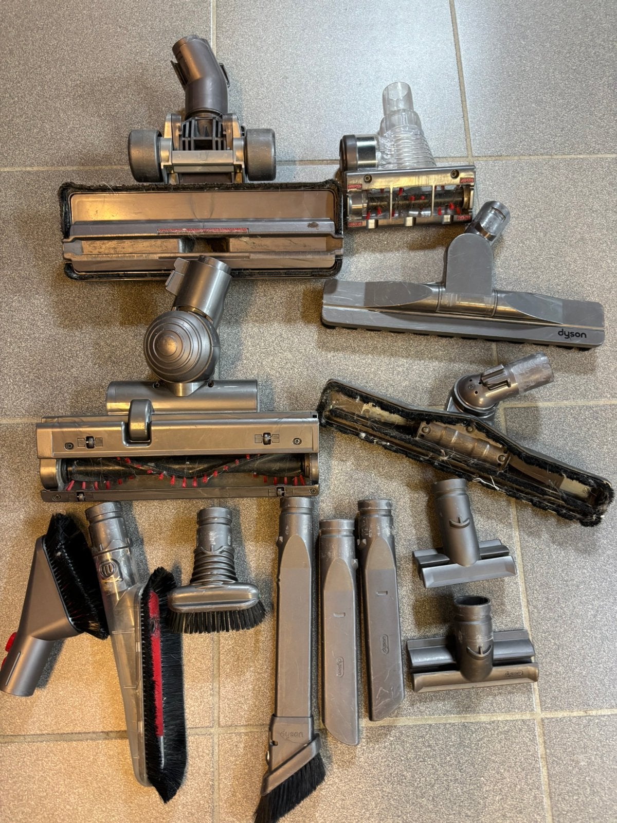Lot d accessoires pour aspirateur Dyson, Elektronische apparatuur, Stofzuigers, Ophalen, Gebruikt, Dyson