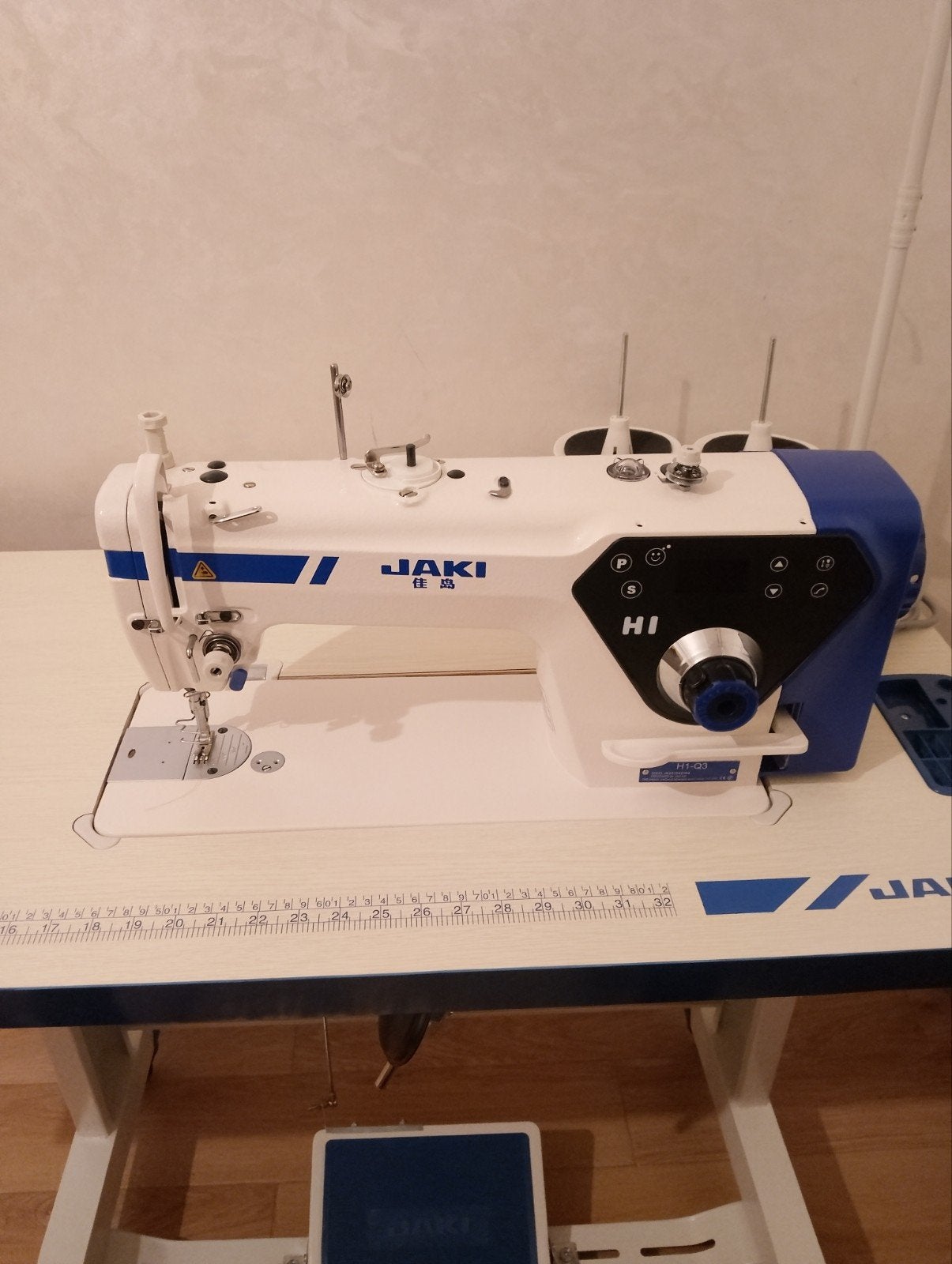 Industriële naaimachine jaki H1, Hobby en Vrije tijd, Naaimachines en Toebehoren, Naaimachine, Ophalen