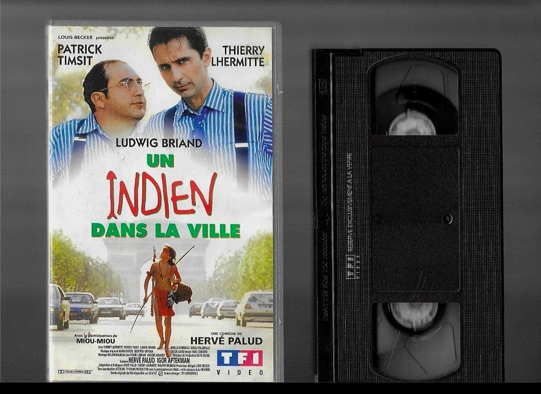 Een indiaan in de stad: VHS, Franse versie, Ophalen, VHS