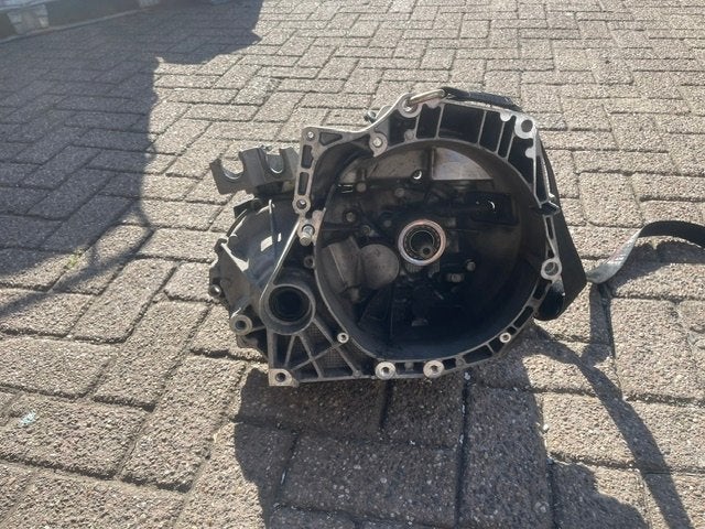 VERSNELLINGSBAK 5bak Abarth 500 / 595 / 695 (01-2008/-), Taurusavenue 1
2132 LS  Hoofddorp, NL, Webaccessibility@stellantis.com