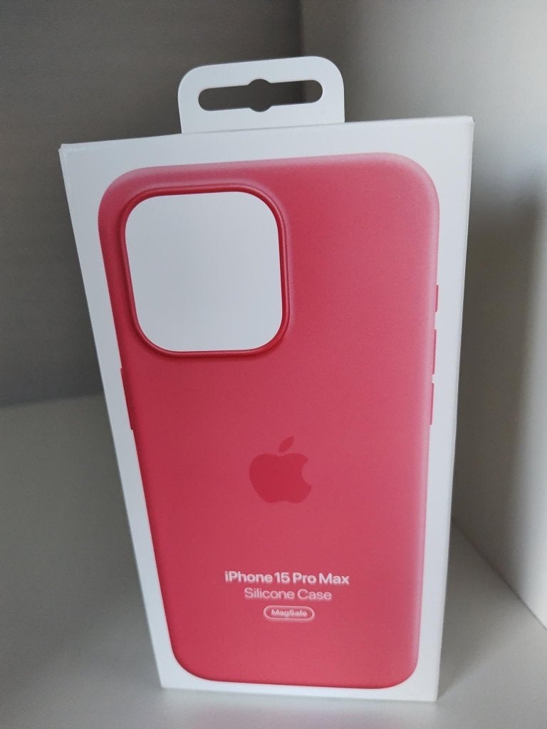Coque en silicone Apple MagSafe pour iPhone 15 Pro Max Guava, Housse ou Sac, Enlèvement ou Envoi, Silicone, Apple