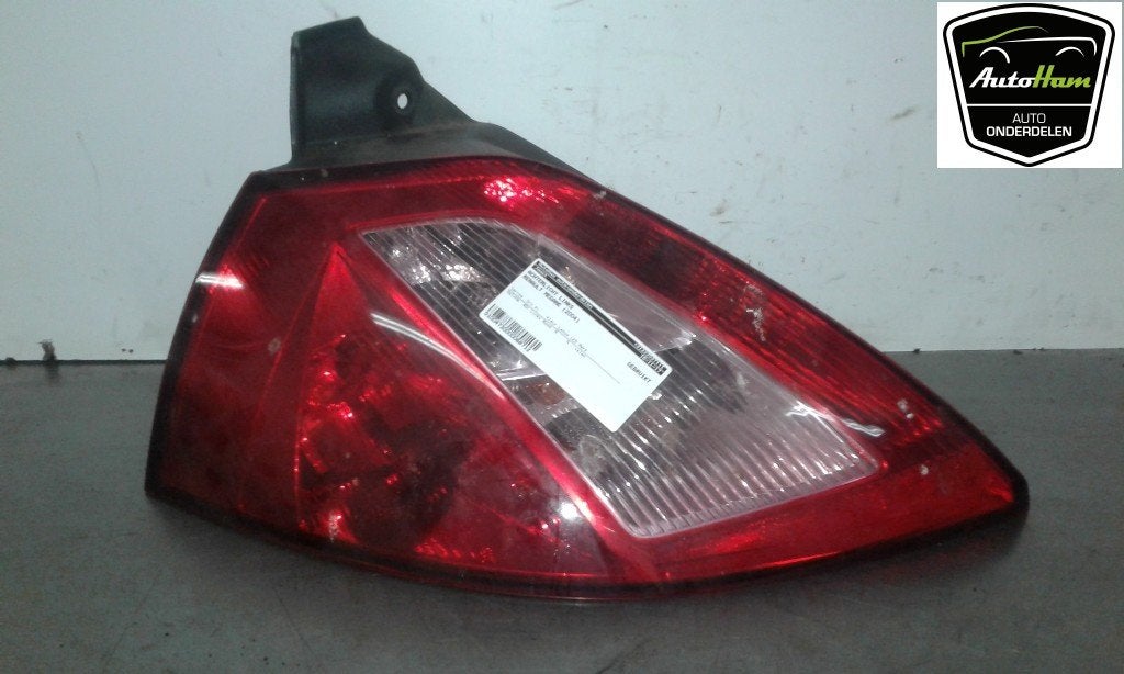 FEU ARRIÈRE GAUCHE Megane II (BM / CM) (|8200073236|), Utilisé, Renault