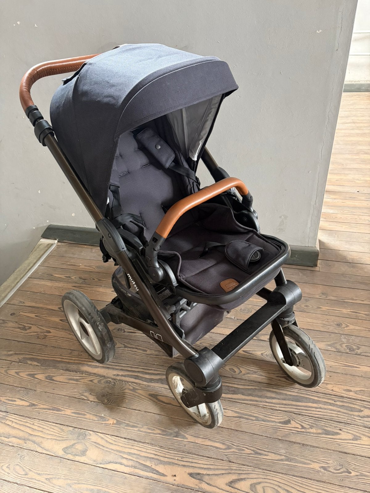 Buggy Mutsy Nio, Enlèvement, Mutsy