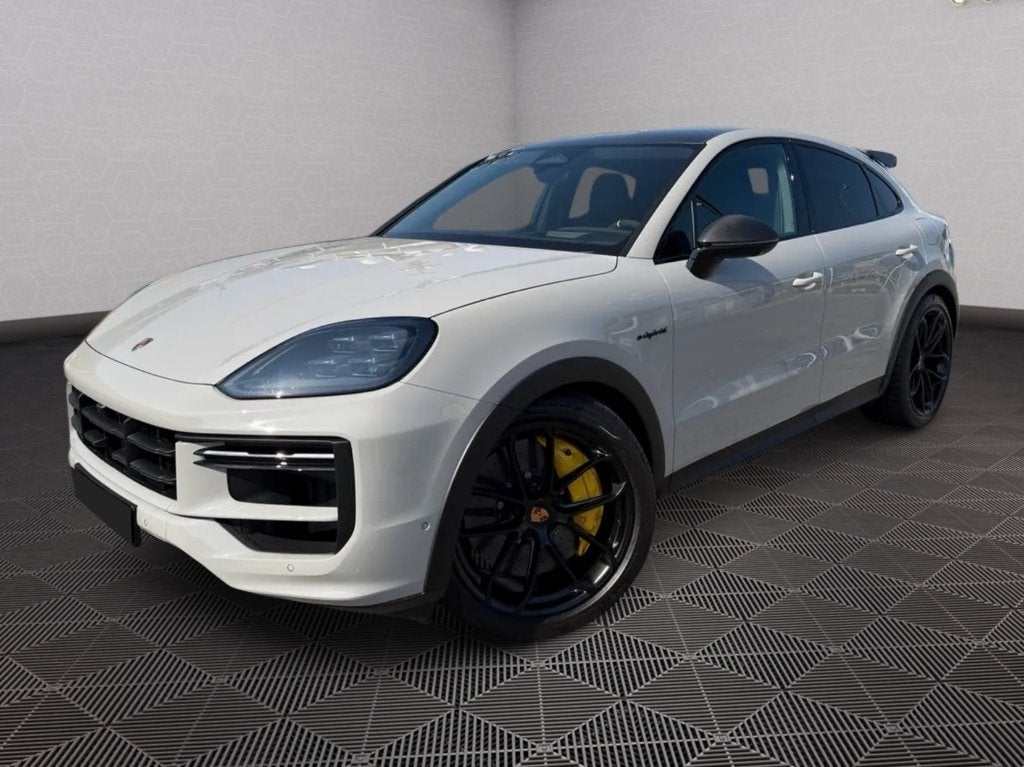 Porsche Cayenne Turbo E-Hybrid Coupé avec Pack GT, Auto's, Porsche, Automaat, Bedrijf, Hybride Elektrisch/Benzine, 3996 cc