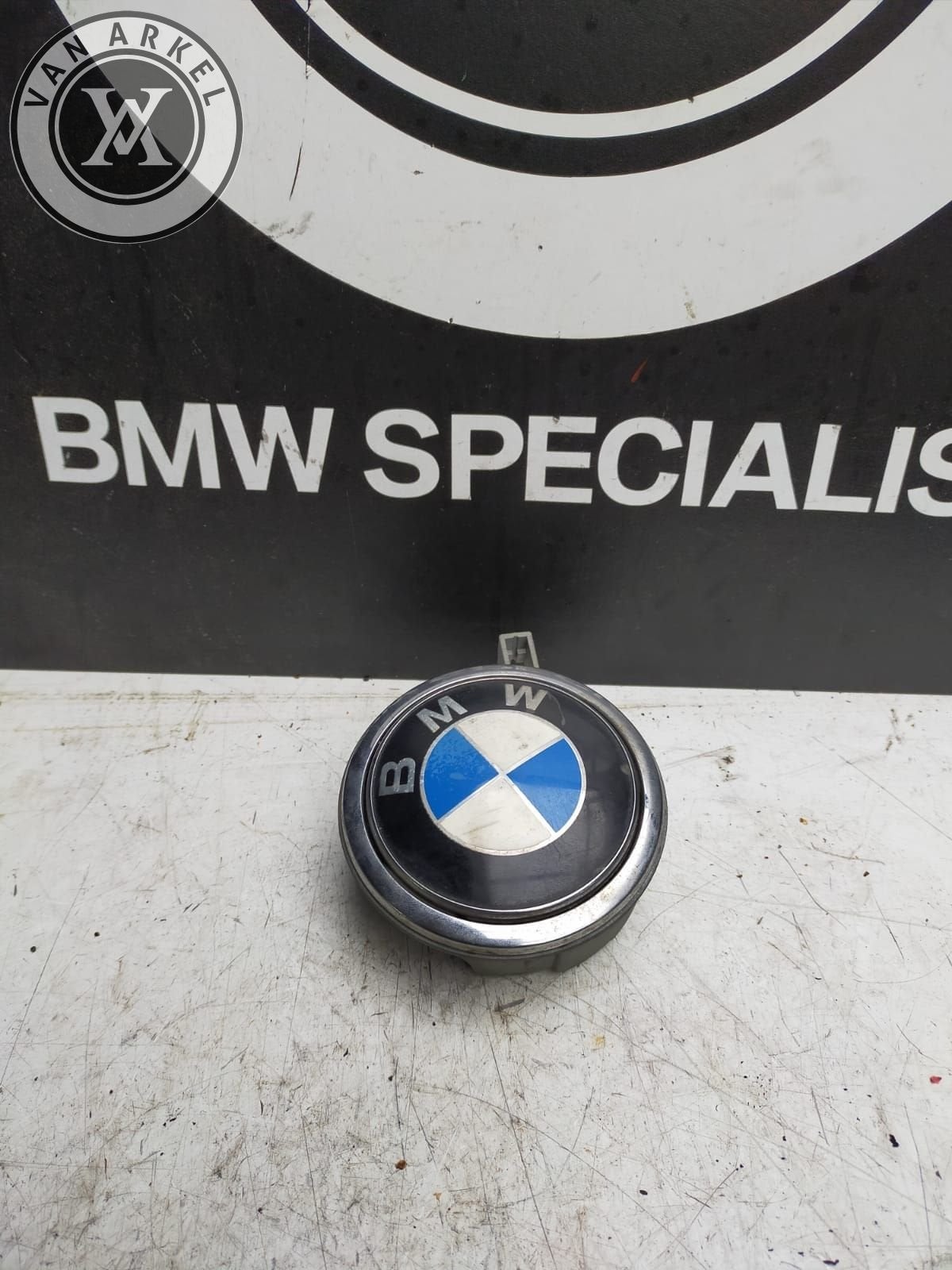 bmw e87 e81 achterklep logo / greep, Gebruikt, -, -, Ophalen of Verzenden
