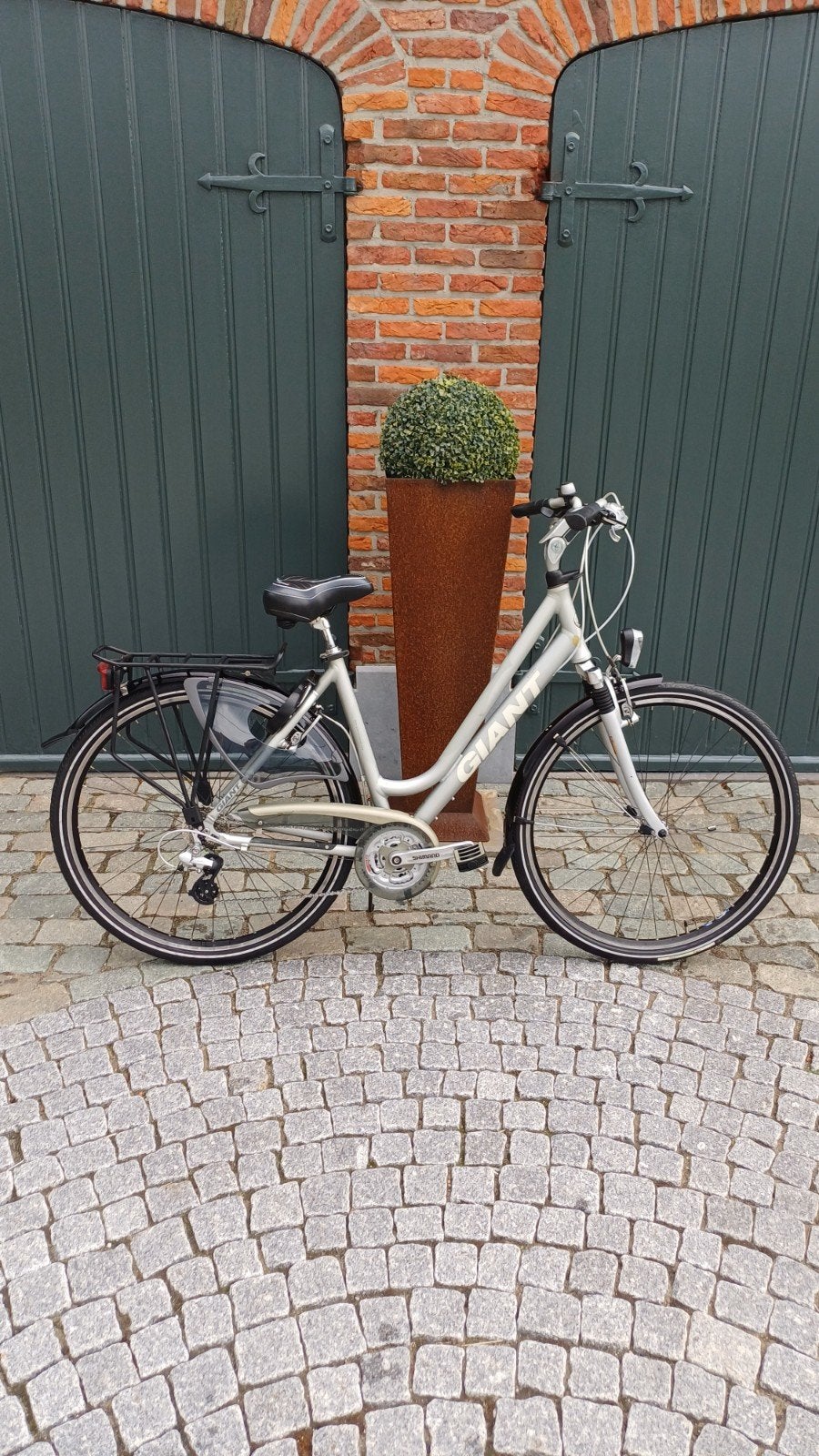 DAMESFIETS - GIANT, Vélos & Vélomoteurs, Vélos | Femmes | Vélos pour femme, Enlèvement, Giant, Vitesses