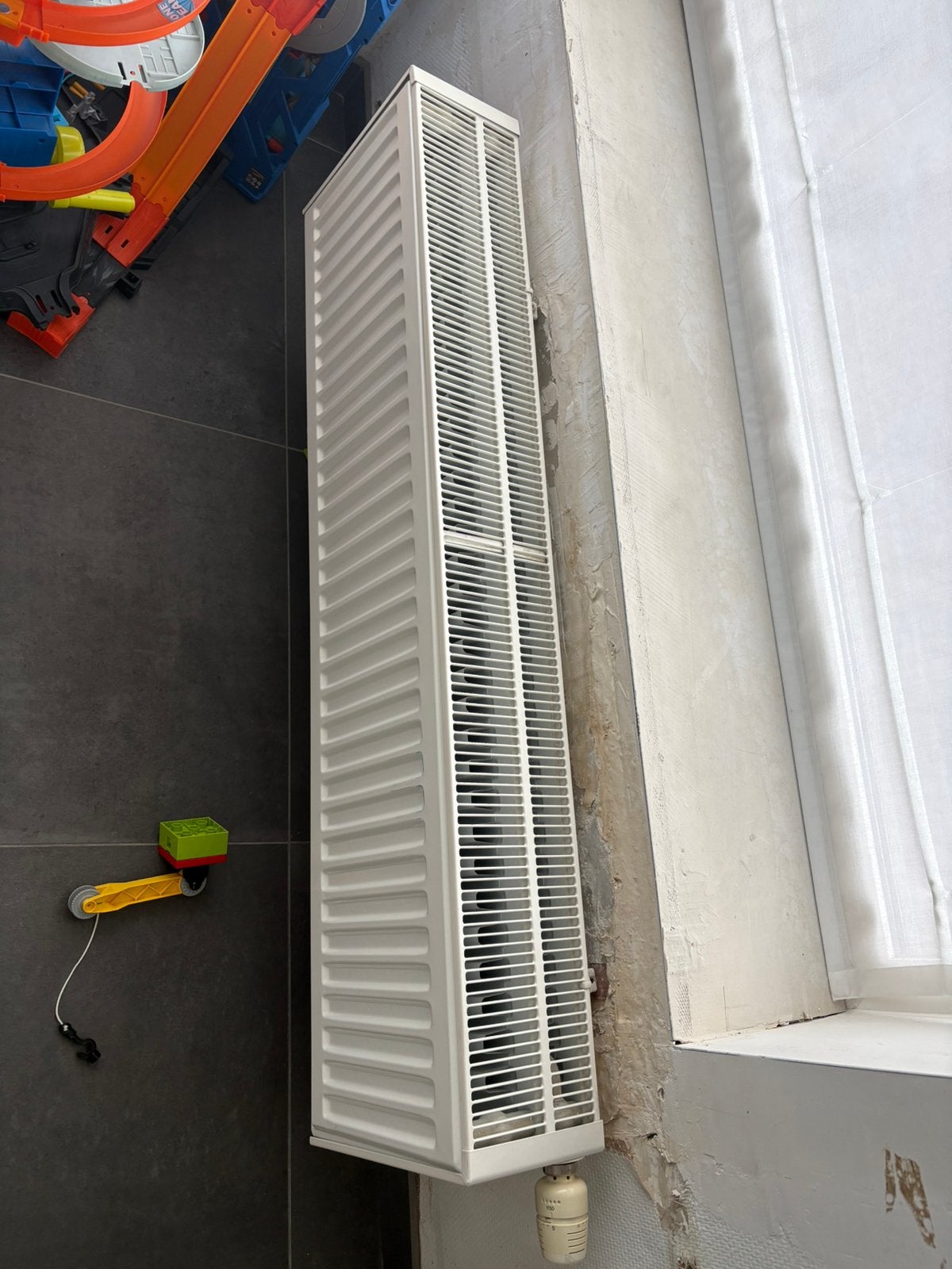 Radiator, Moins de 30 cm, Comme neuf, Enlèvement, Radiateur