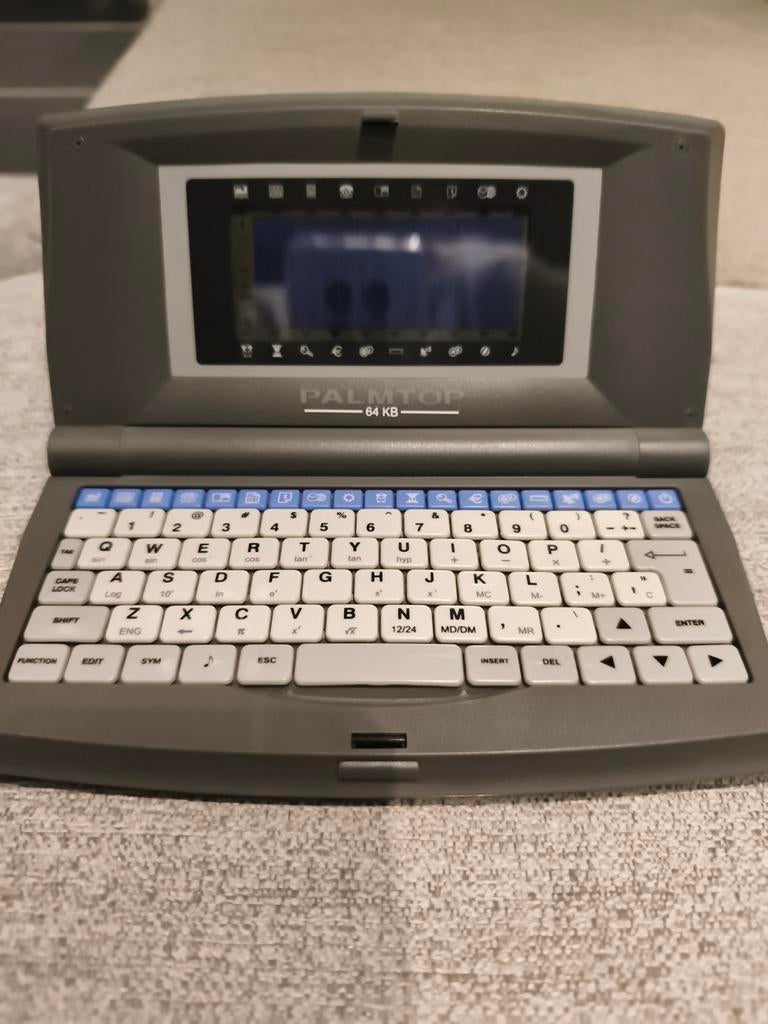 Mini laptop, Ophalen