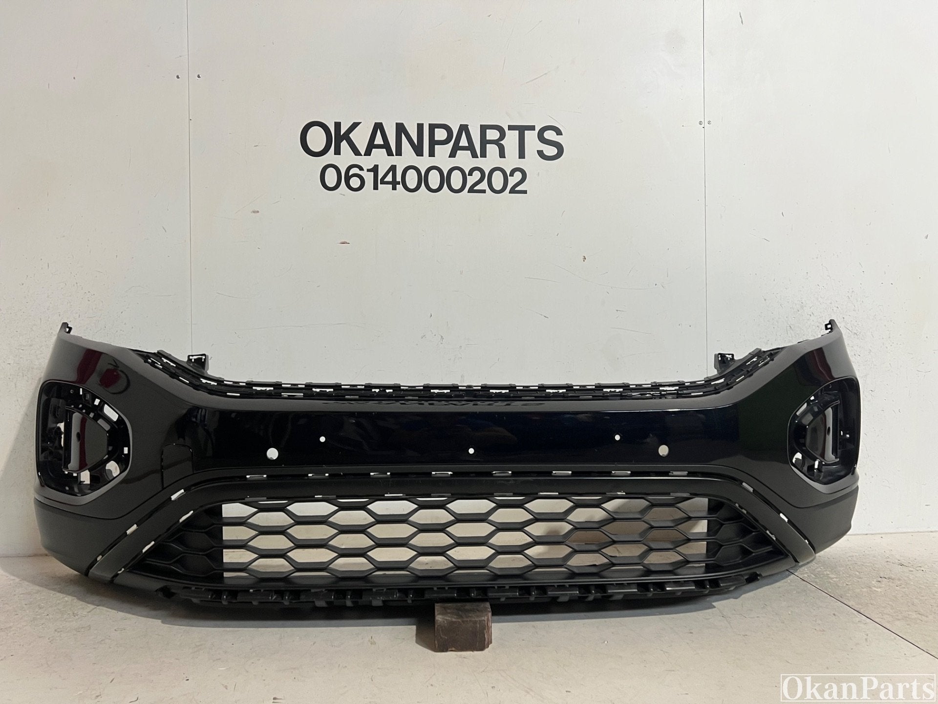 Volkswagen T-Roc R-Line Voorbumper 2GA807217, Gebruikt, Volkswagen AG, Vw@volkswagen.de, Bumper