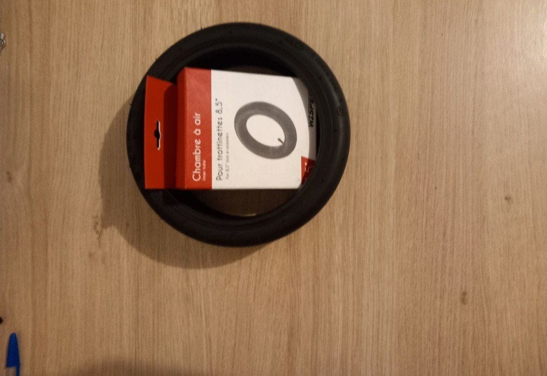 vend pneu et chambre à air pour trotinette électrique xiaomi, Vélos & Vélomoteurs, Trottinettes, Envoi