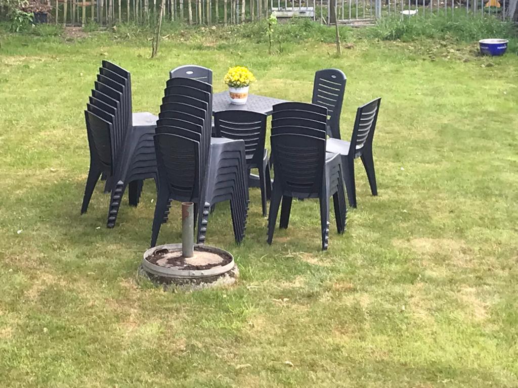 Tuinstoelen en tuintafels Alibert, Tuin en Terras, Ophalen, Zo goed als nieuw