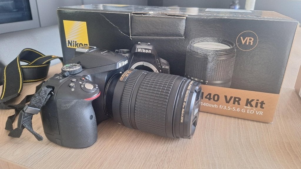 canon 5300 spiegelreflexcamera + 2 lenzen, Audio, Tv en Foto, Ophalen, Gebruikt, Spiegelreflex, Canon