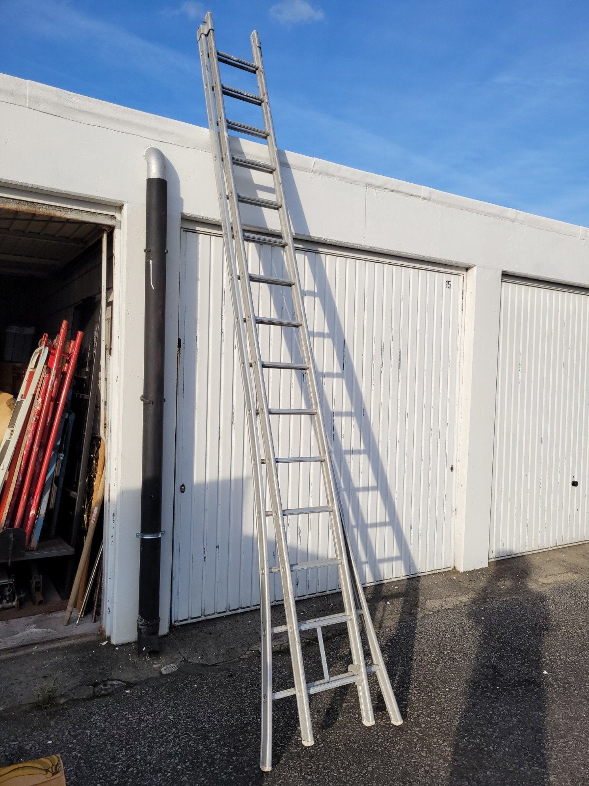 Dubbele ladder., Ophalen, Zo goed als nieuw, Ladder, 4 meter of meer