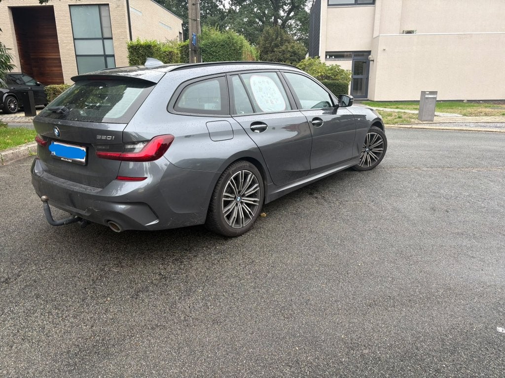 BMW 320, Auto's, Automaat, Euro 6, Trekhaak, 5 deurs