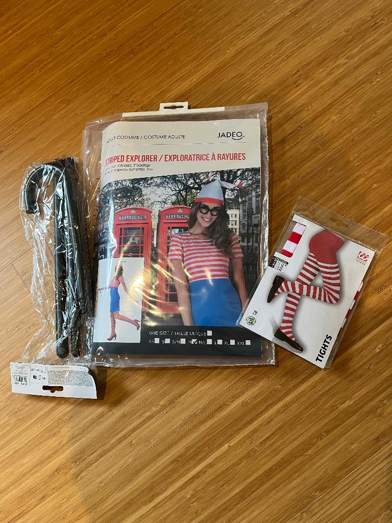 COSTUME OÙ EST WALLY, Enlèvement ou Envoi, Neuf, Taille 48/50 (M), Vêtements