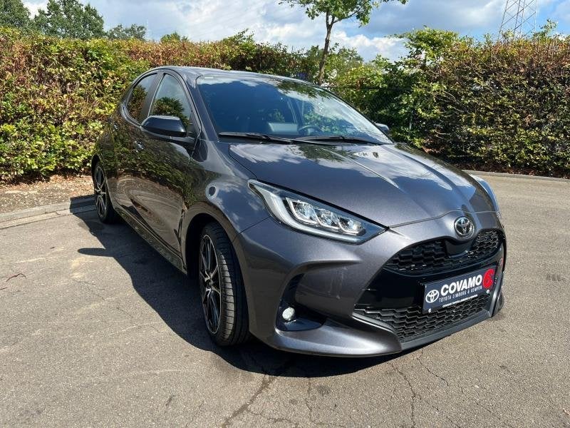 Toyota Yaris 1.5HEV GR Sport, Autos, Argent ou Gris, Achat, Euro 6, Entreprise