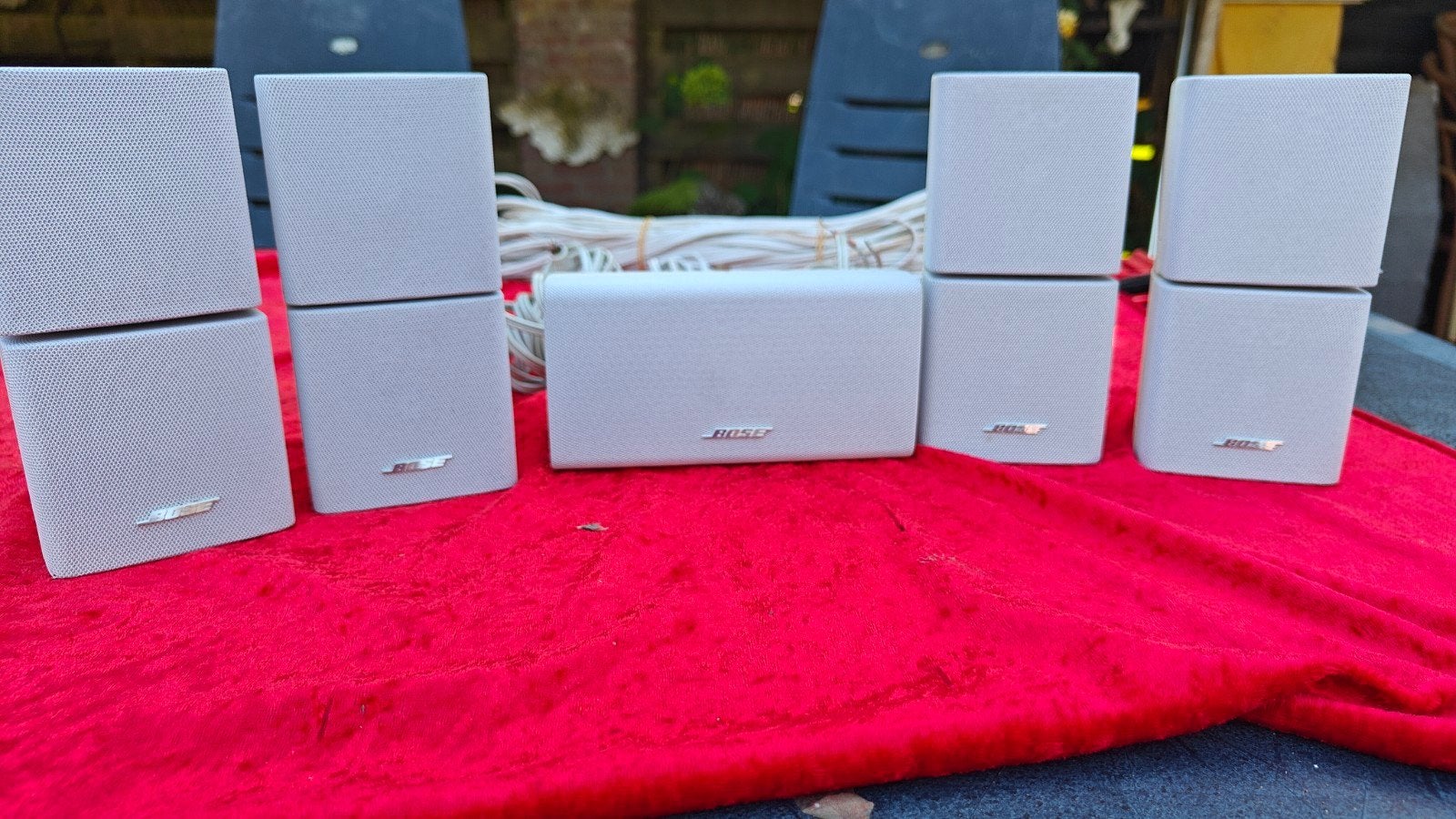 Bose Dubbele Cube luidsprekers 5x wit +kabels, Enlèvement ou Envoi