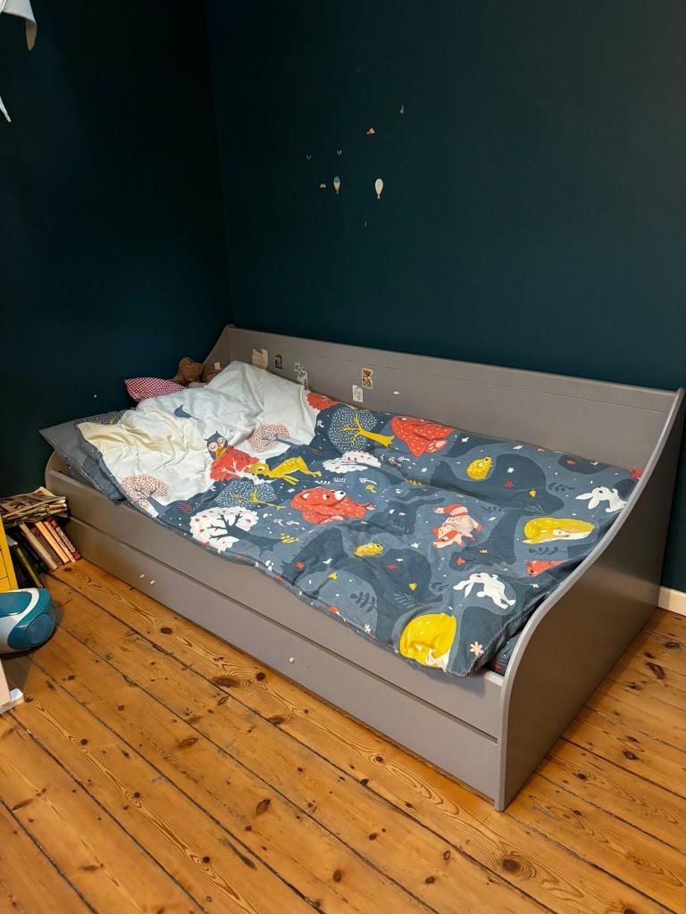Lit pour enfant, 85 à 100 cm, Sommier à lattes, Enlèvement, 180 cm ou plus