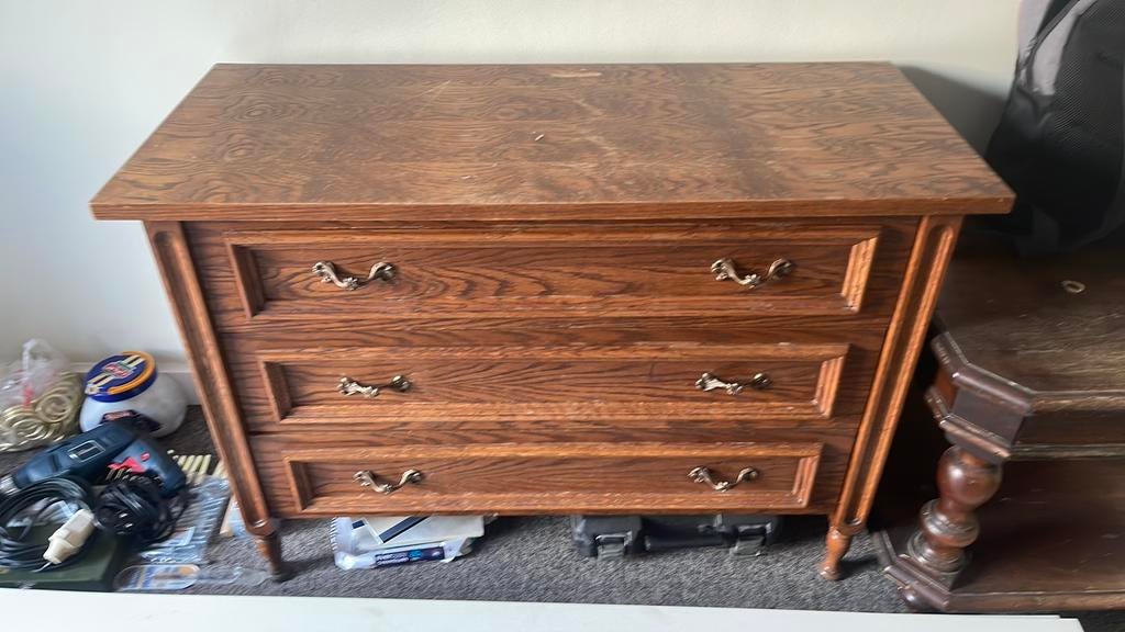 Commode a 3 tiroires en bon etat, Maison & Meubles, Enlèvement ou Envoi, Utilisé