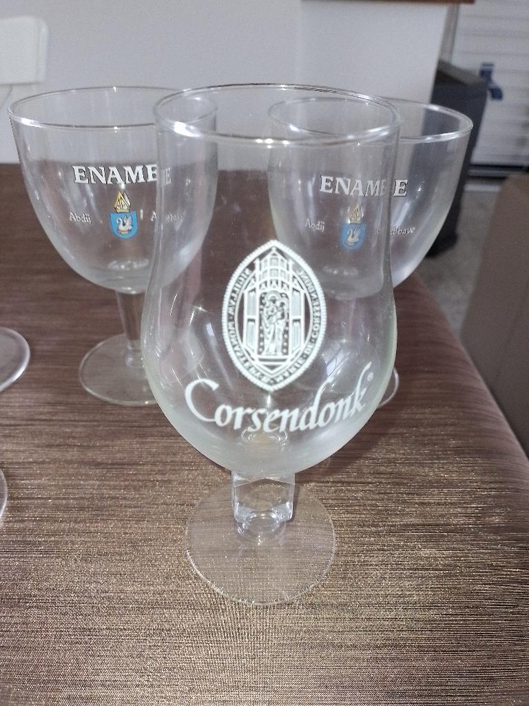 Verres à bière trappiste Westmalle Corsendonk Kwak Ename, Enlèvement, Neuf, Verre ou Verres
