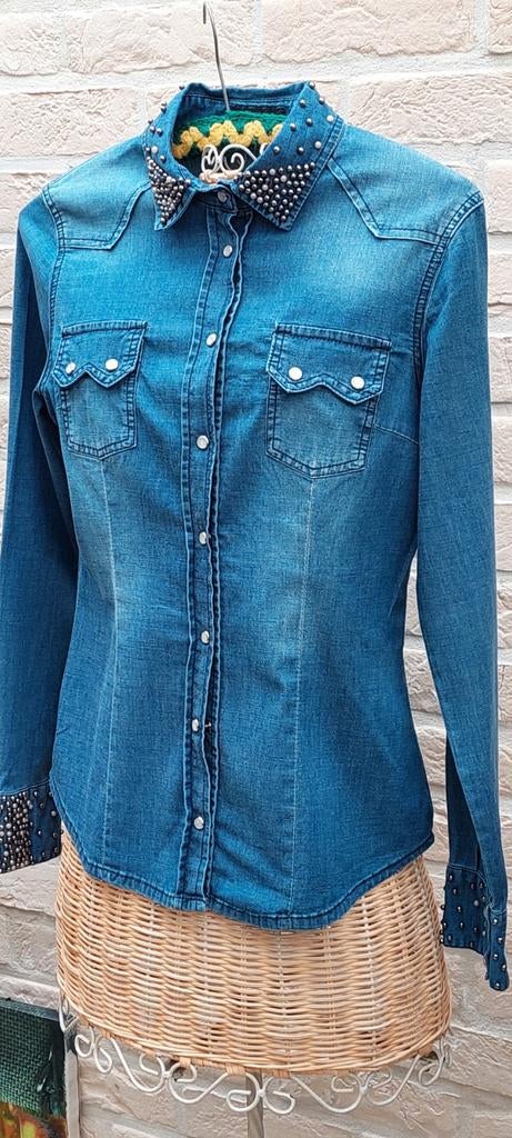 Jeanshemd maat m Astrid Black label, Maat 38/40 (M), Blauw, Ophalen of Verzenden, Zo goed als nieuw