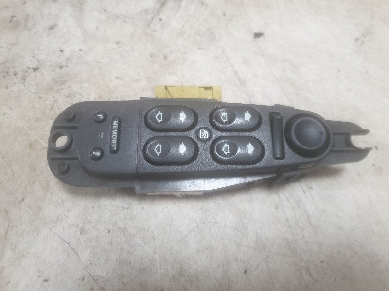 INTERRUPTEUR D'ALIMENTATION VITRE AVANT GAUCHE (2r83-14540-a, Campus Kronberg 7
61476  Kronberg im Taunus, DE, Utilisé, Jaguar