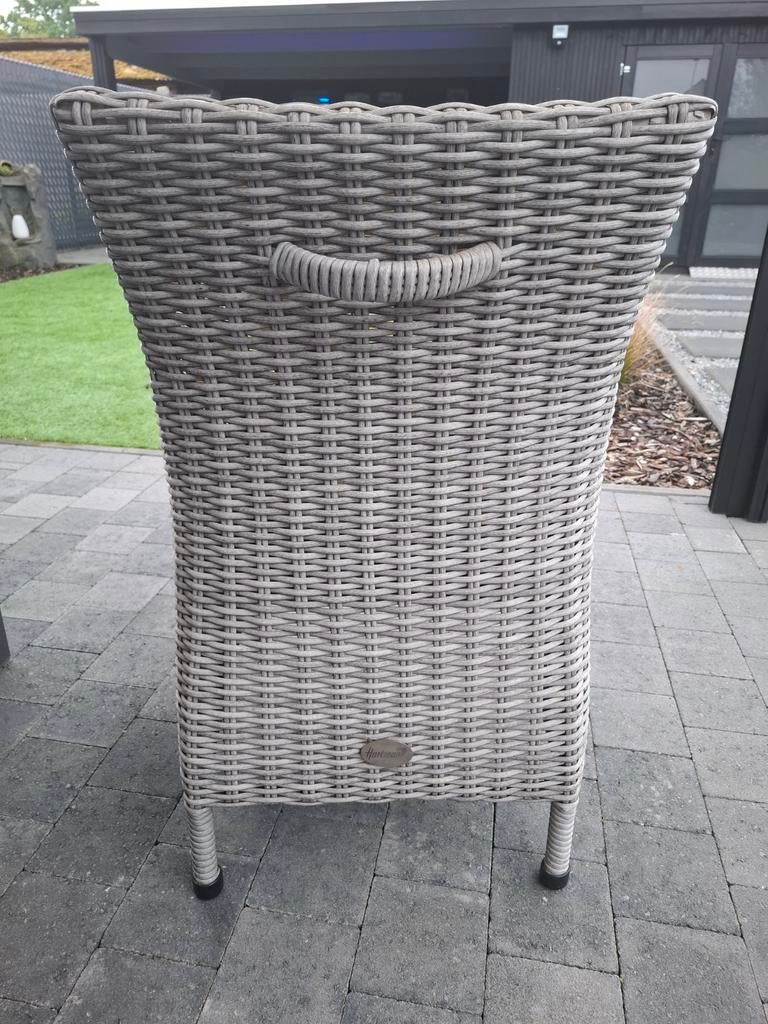 Tuinstoelen, Ophalen