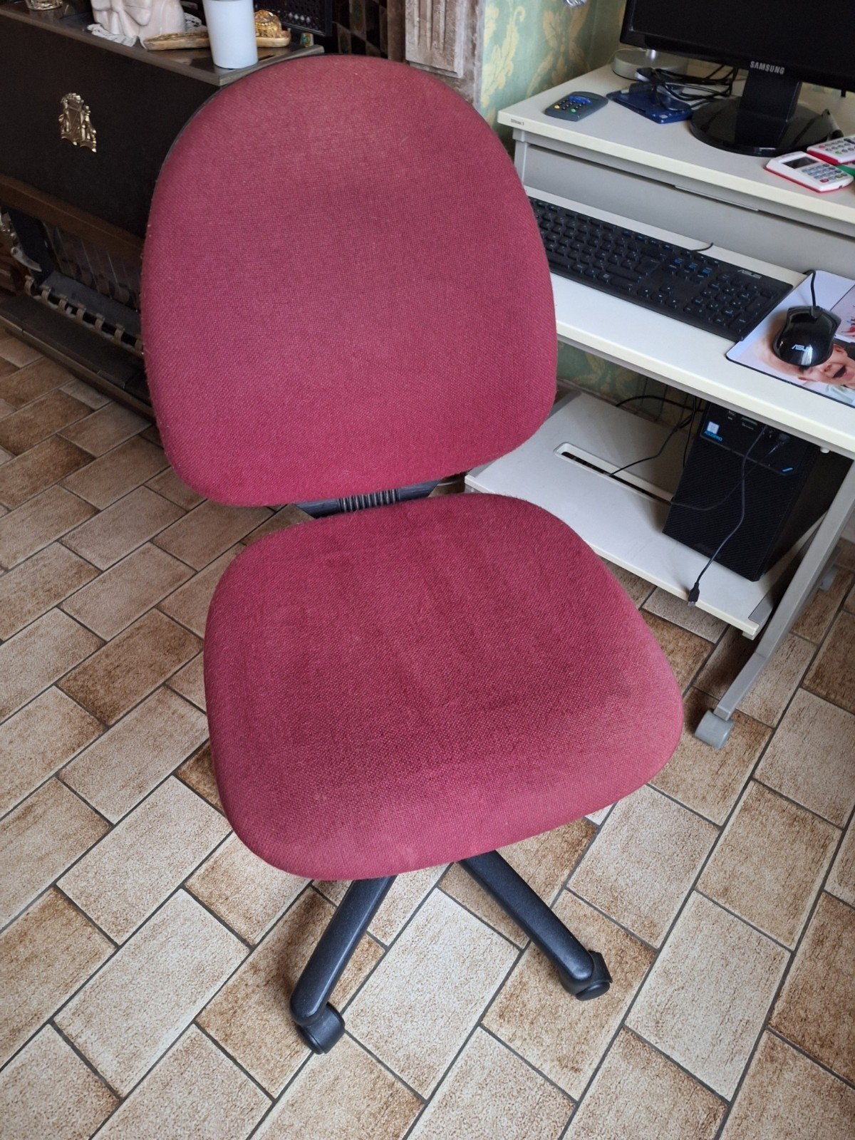 Chaise de bureau réglable en hauteur, Enlèvement