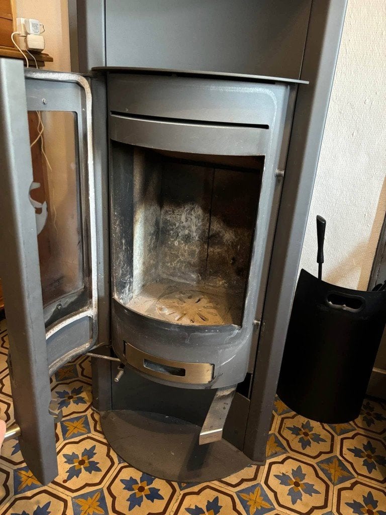 Poêle à bois SKANTHERM, Enlèvement, Utilisé