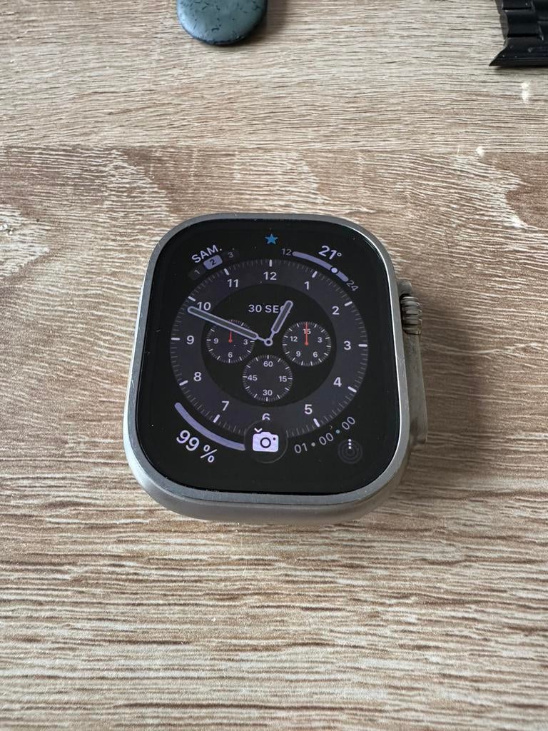 Apple Watch Ultra 2 Titaniumblauw 49 mm, Handtassen en Accessoires, Smartwatches, Ophalen, Zo goed als nieuw