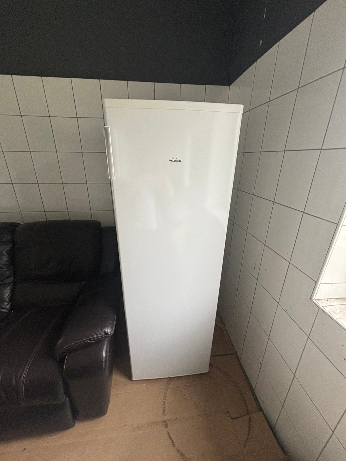 Frigo valberg a vendre, Enlèvement