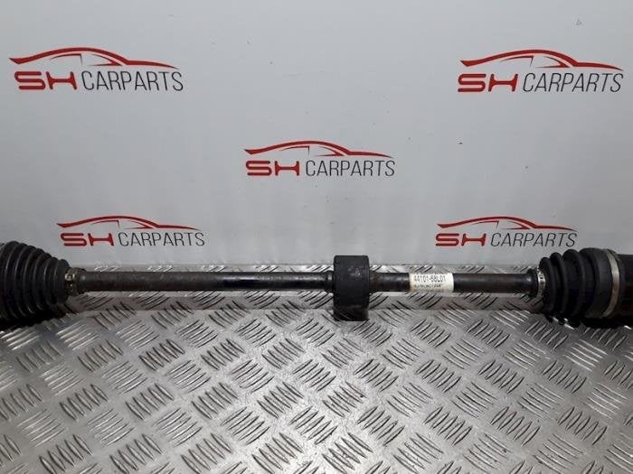 Arbre de transmission avant droit d'un Suzuki Swift, -, 3 mois de garantie, Utilisé, -