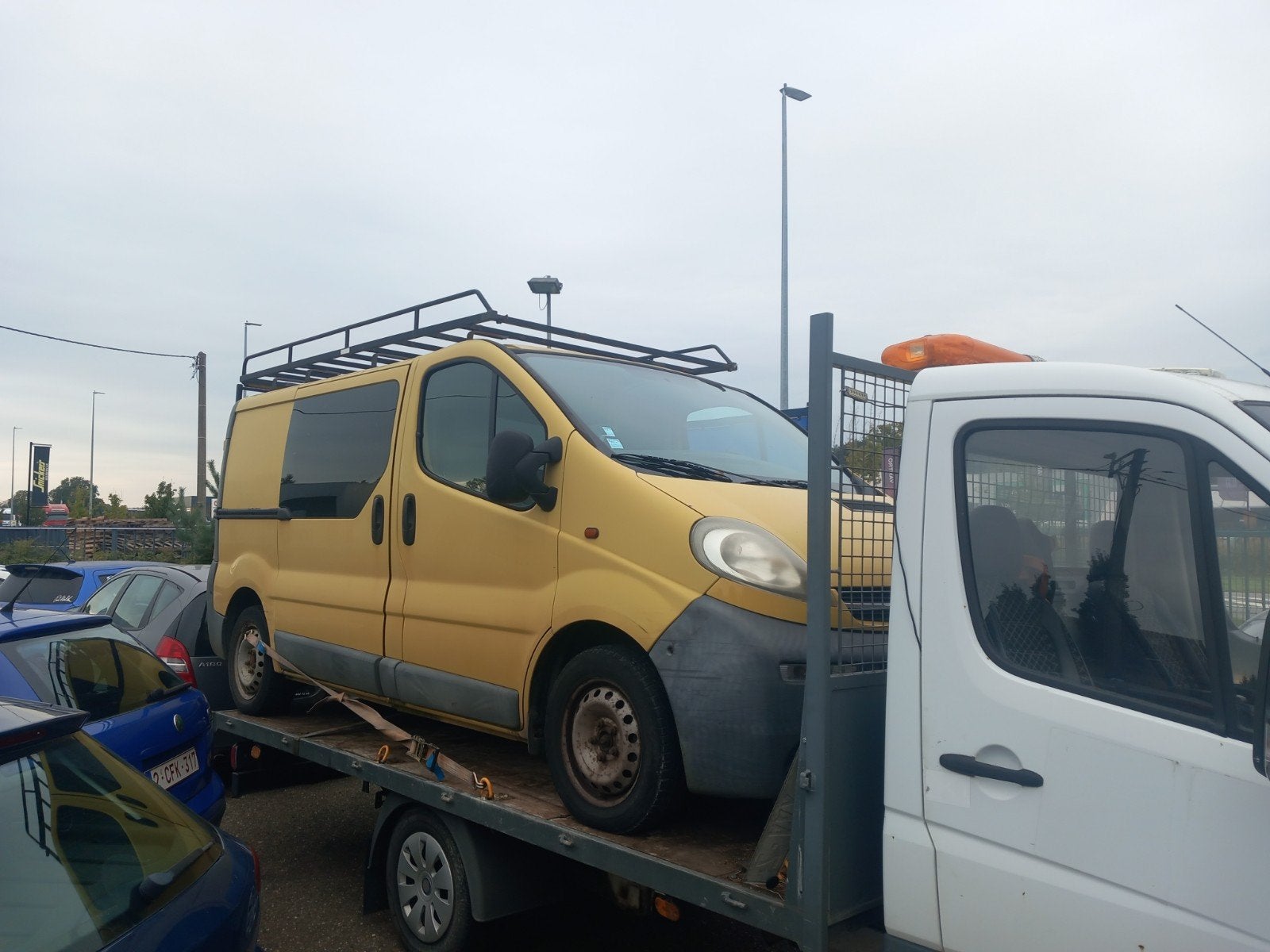 Opel vivaro, Bedrijf, Te koop, https://public.car-pass.be/2700, Schuifdeur